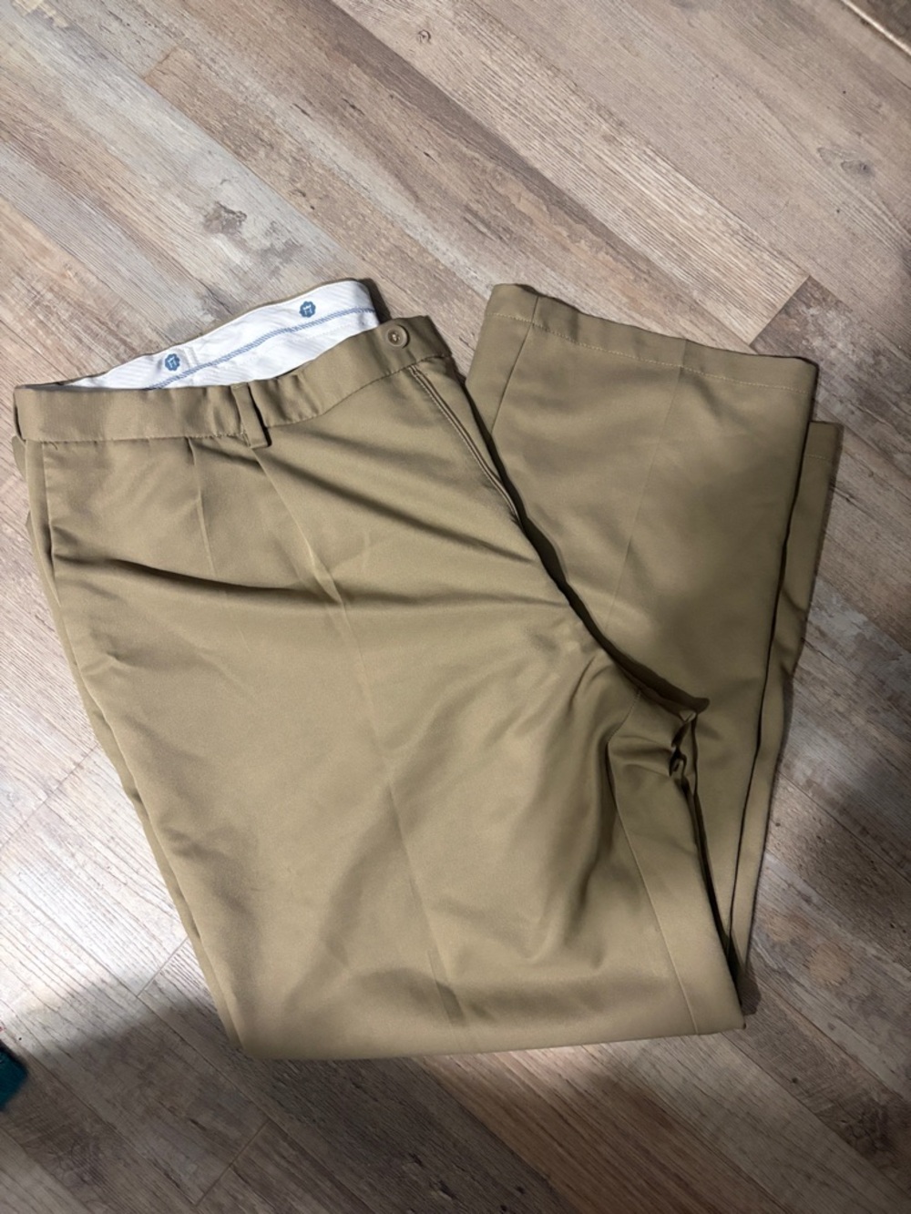 Haggar Men's Tan Chinos